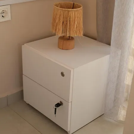 Отель Lara Boutique *