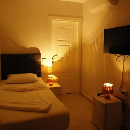 Otel Lara Boutique