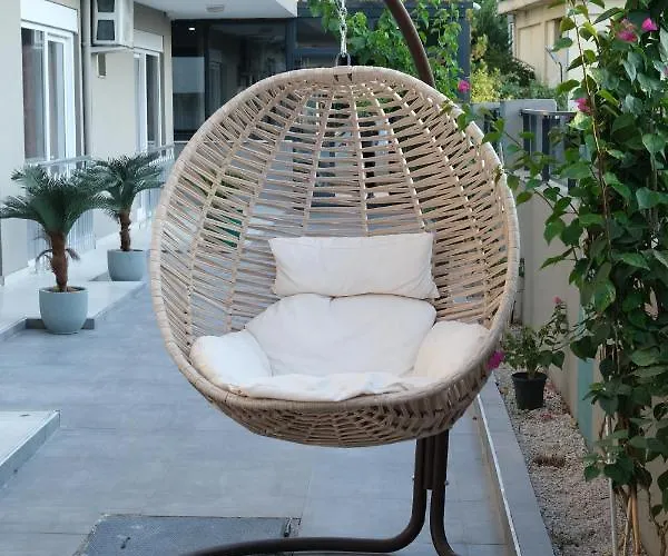 Lara Boutique מלון *