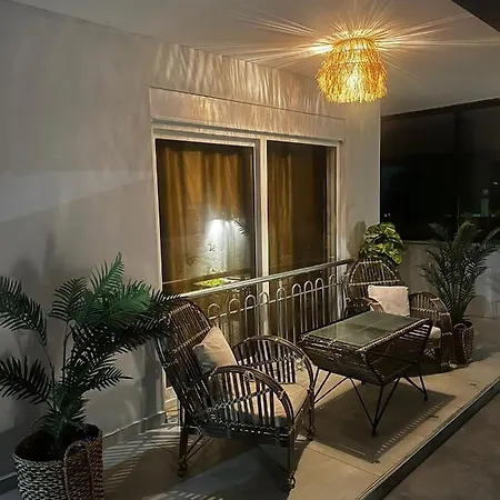 Lara Boutique فندق