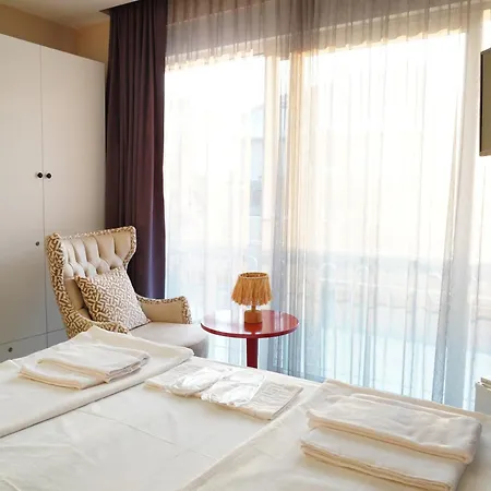 Hotell Lara Boutique *